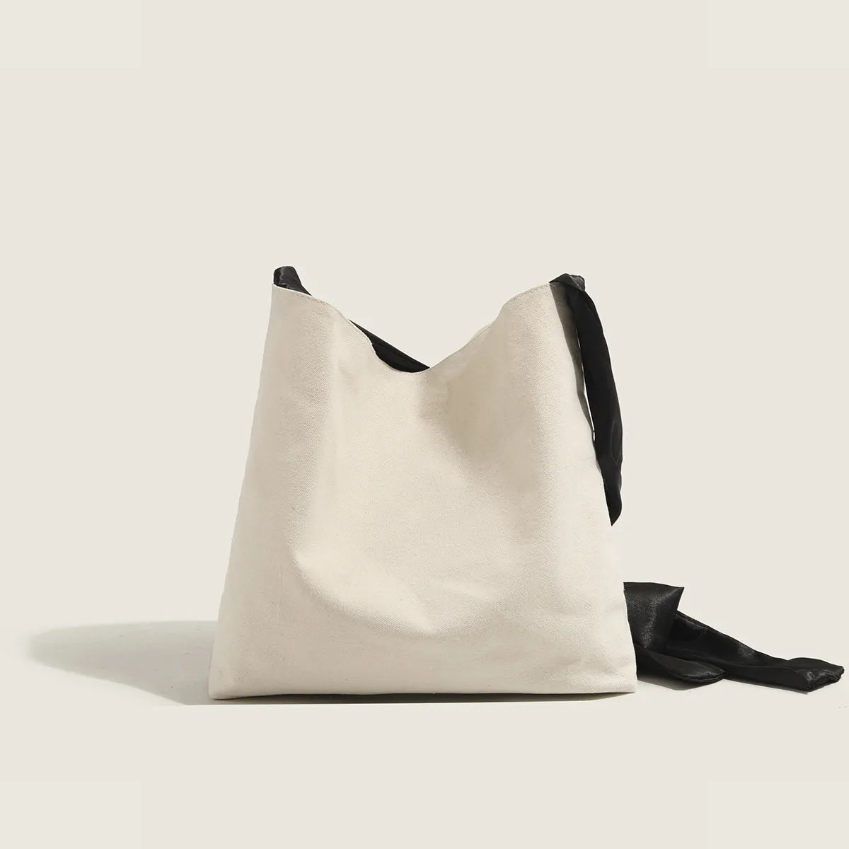 Bow canvas tote bag