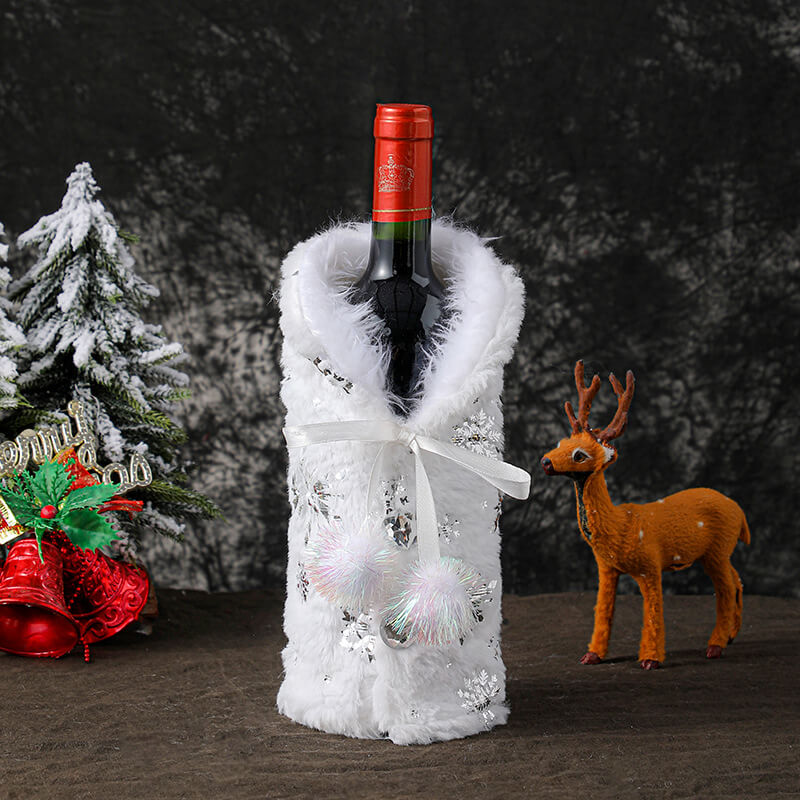 White Christmas Bottle Cover