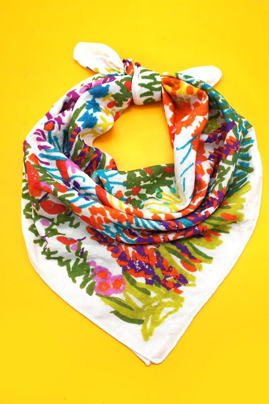 FLORAL PRINT SCARF