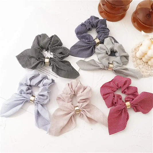 gold kont scrunchies