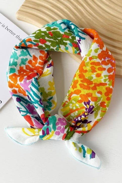 FLORAL PRINT SCARF