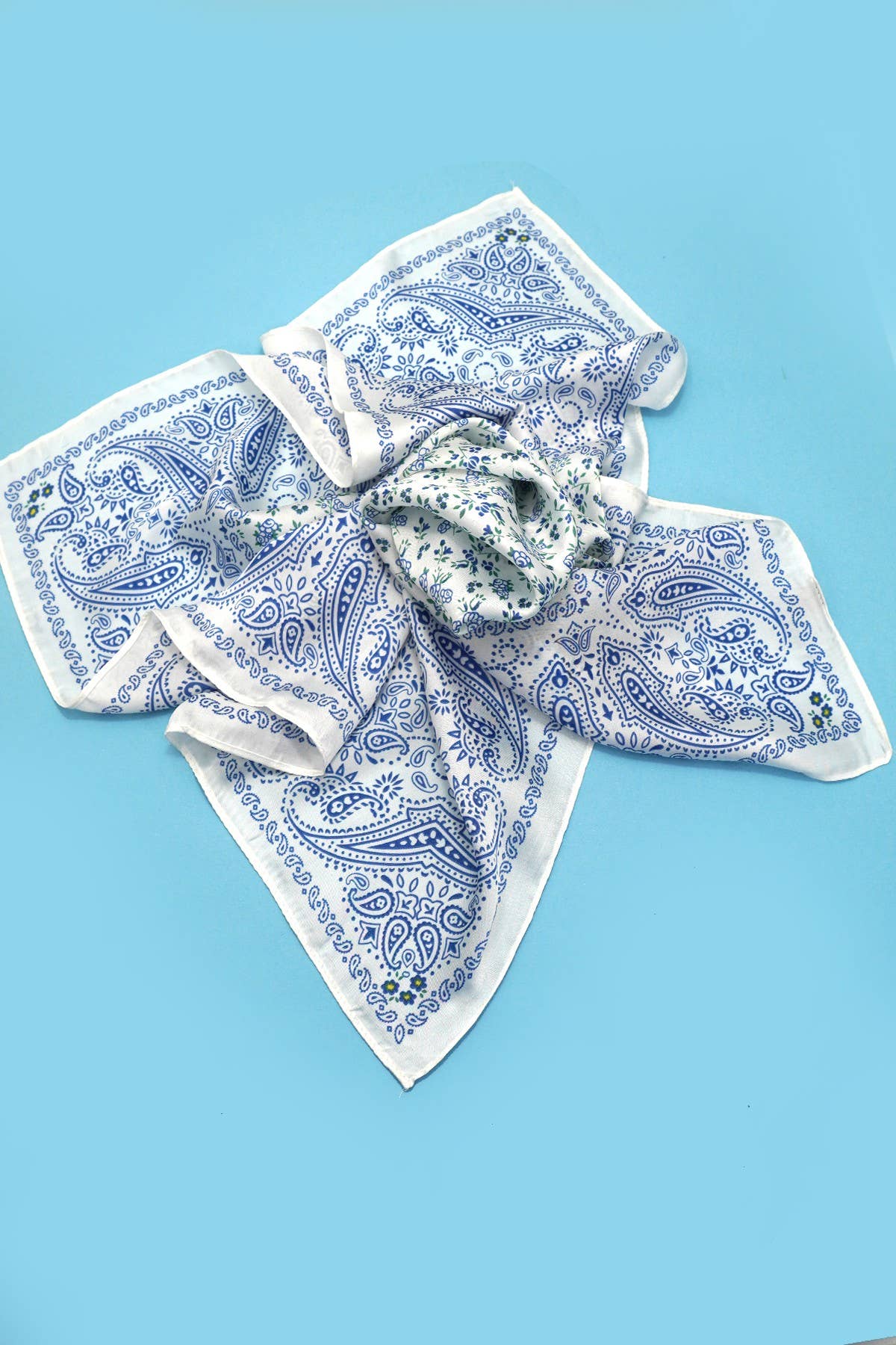 Floral Toile Print Scarf