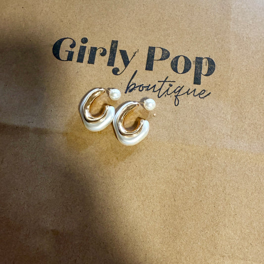Large pearl hoop