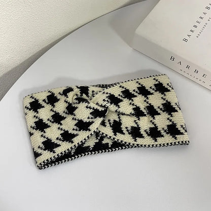 Houndstooth Ear Warmer