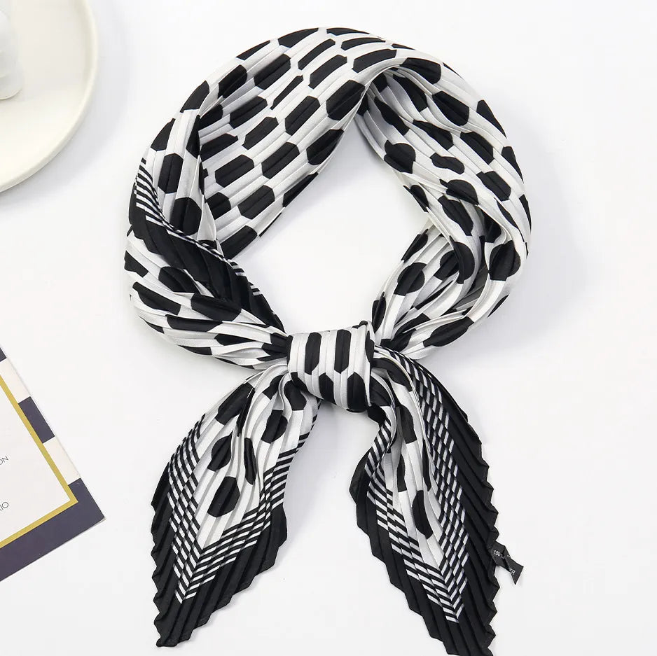Pleated Neck Scarf